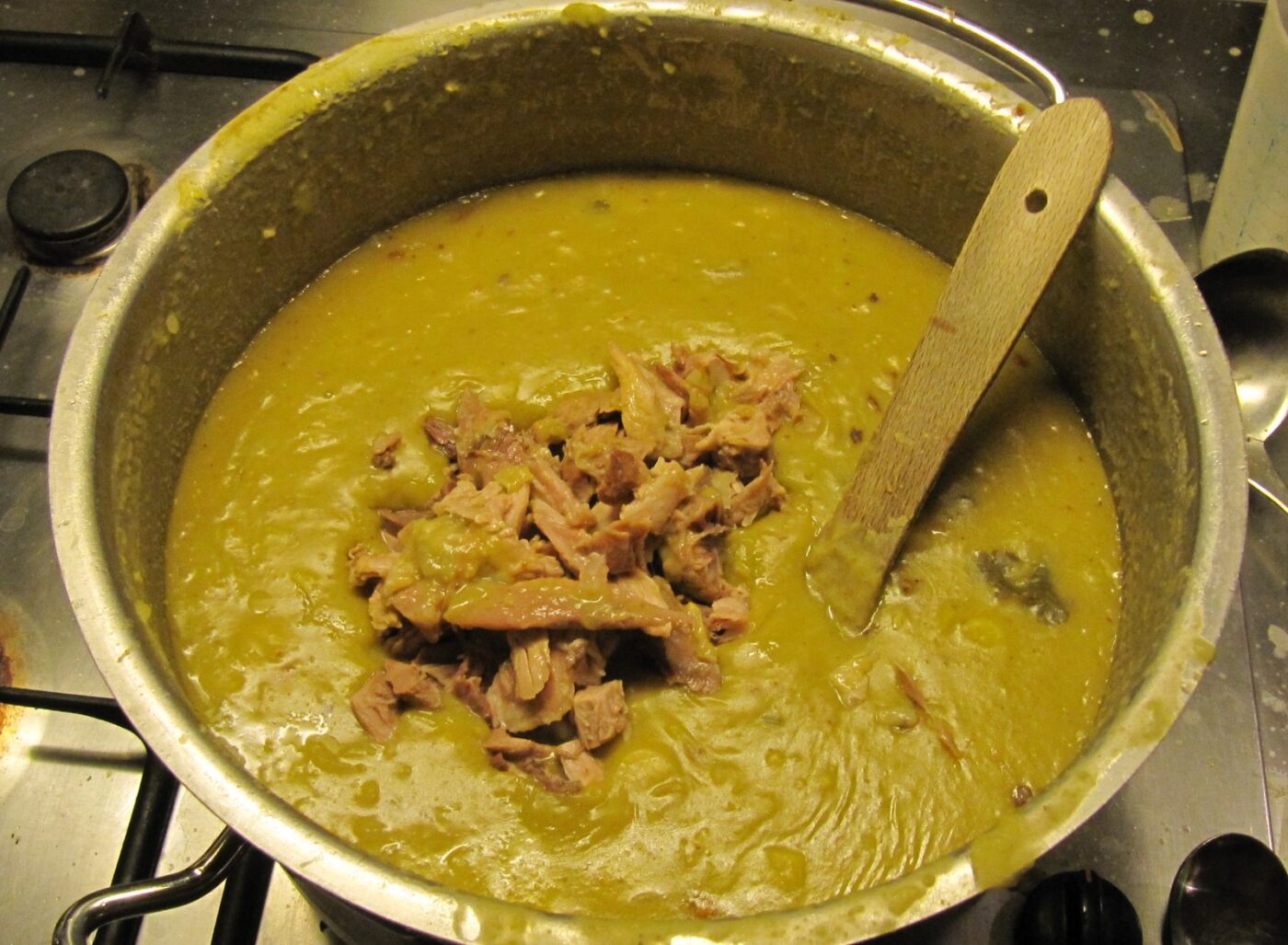 erwtensoep varkenspoten