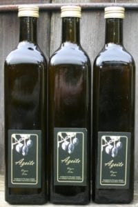 olijfolie - 3 flessen naast elkaar 400x600