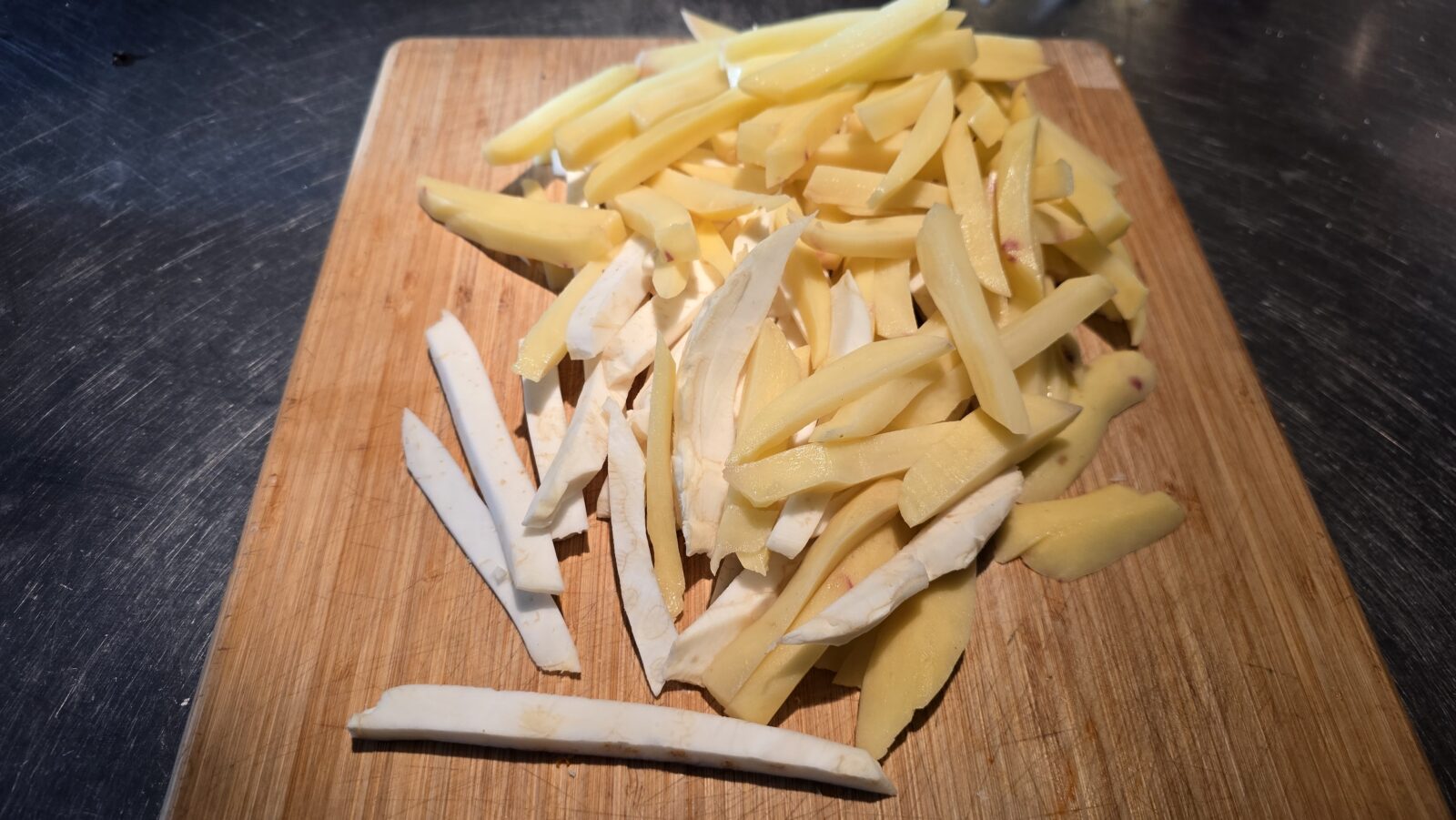 knolselderij ansjovis